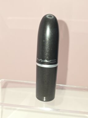 DISCONTINUED MAC LIPSTICK- "IMPASSIONED"